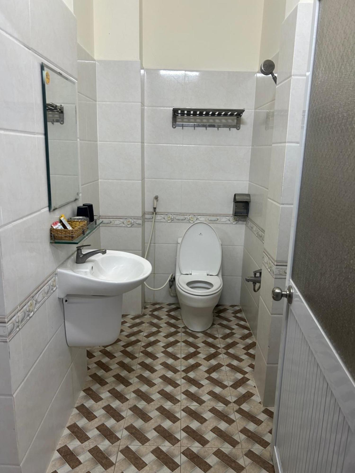 Hotel Anh Tuan Bac Lieu Dış mekan fotoğraf