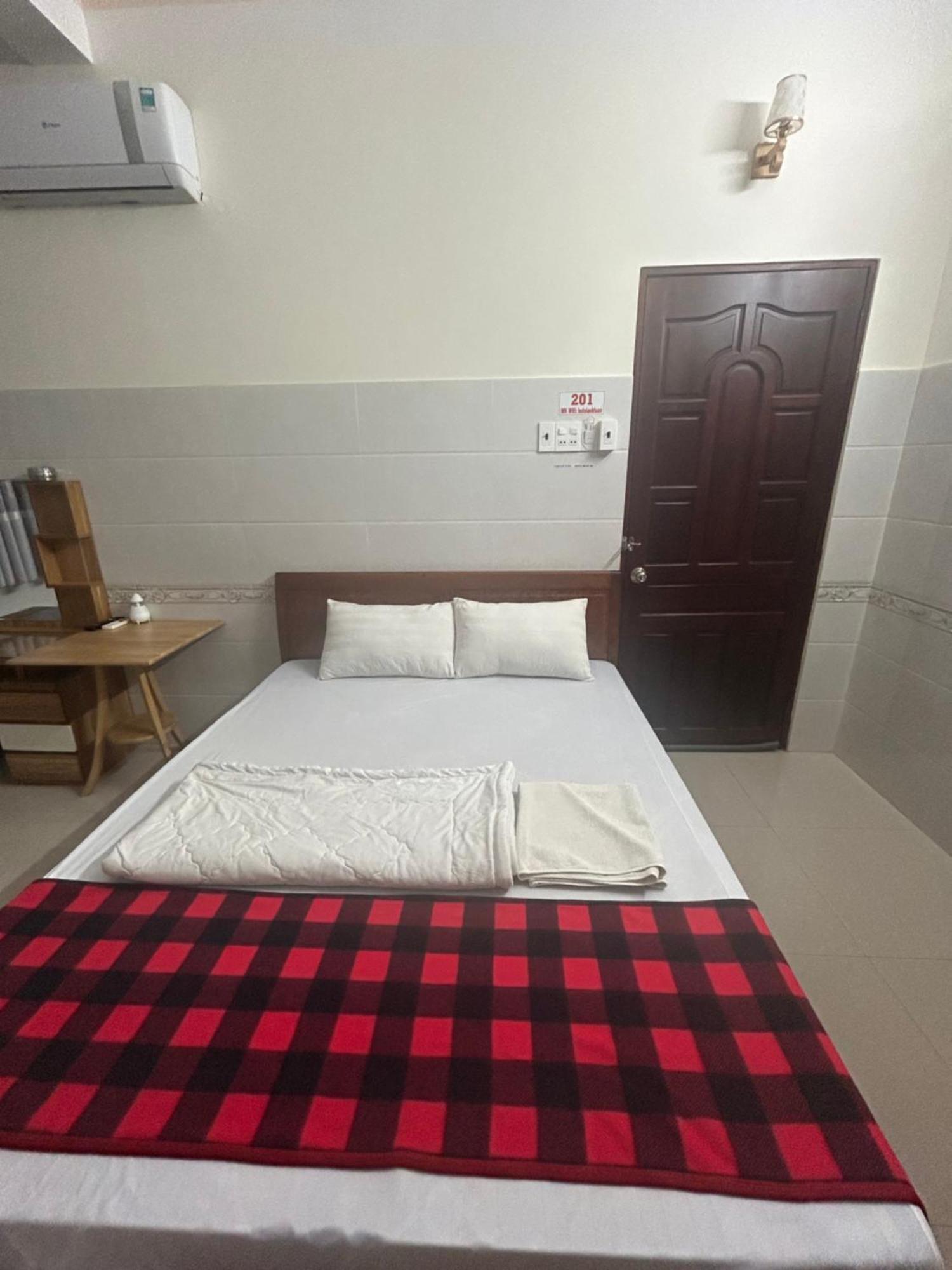 Hotel Anh Tuan Bac Lieu Dış mekan fotoğraf