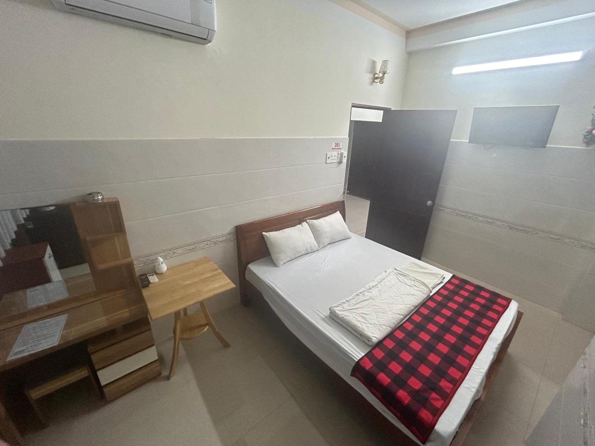 Hotel Anh Tuan Bac Lieu Dış mekan fotoğraf
