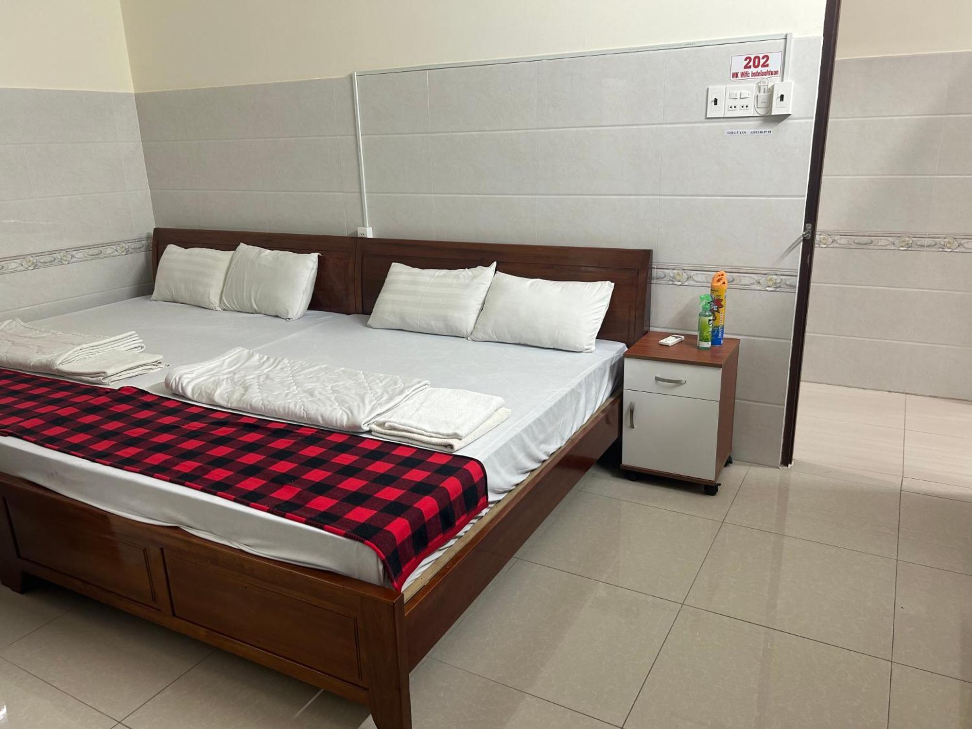 Hotel Anh Tuan Bac Lieu Dış mekan fotoğraf